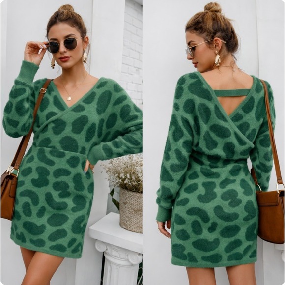 KrushKandy Sweaters - 2/$30 New with tags Krush Kandy Teal Animal Print Wrap Sweater Dress Small‎